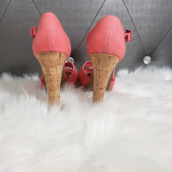 Anne Michaelle ankle strap platform - Picture 9 of 13